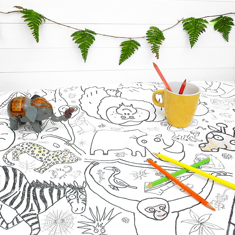 EGGNOGG COLOUR-IN TABLECLOTH TC09 A