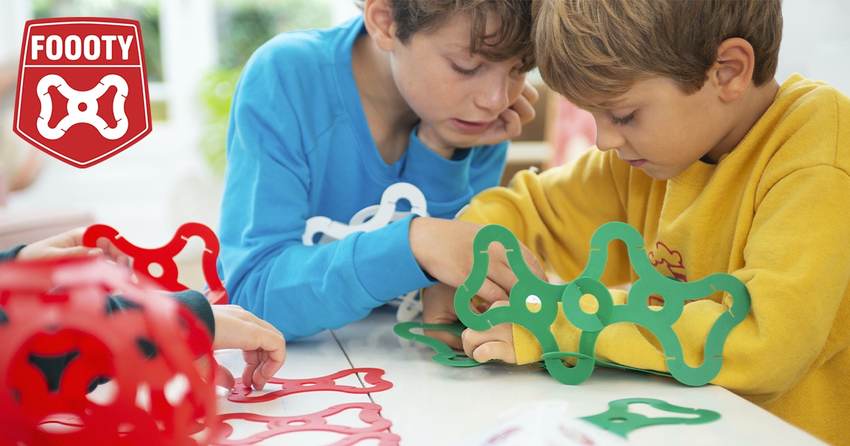 Footy_Web_Banner footy boys playing