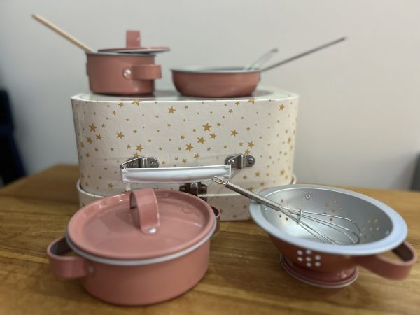 peach stars cooking set what's included