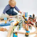 Tender Leaf Mountain View Train Set